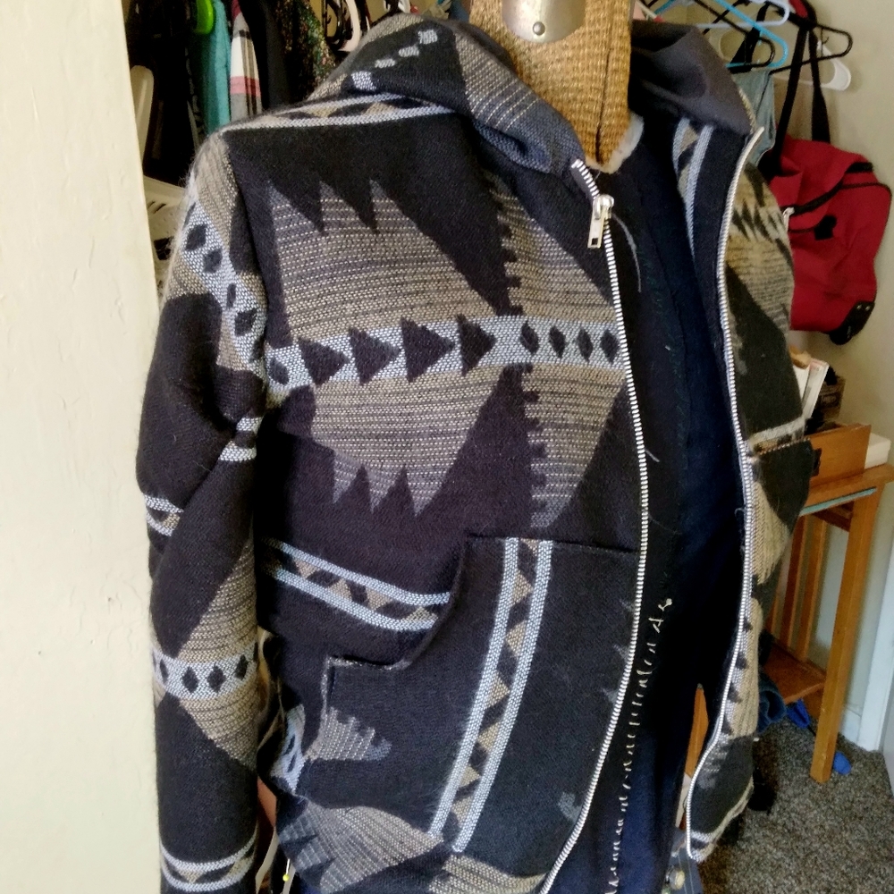 Jacket - Picture 2 of 3